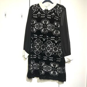 CeCe Black and White Long Sleeve Dress